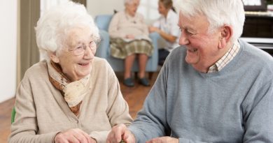 Обслуживание в частных домах престарелых