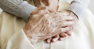 Стареча астенія: як допомогти хворому