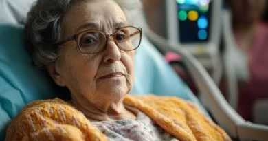 Особливості догляду за людиною похилого віку після 80 років